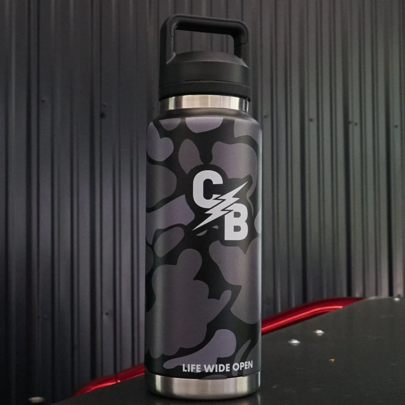 Black Camo 36oz Insulated Bottle